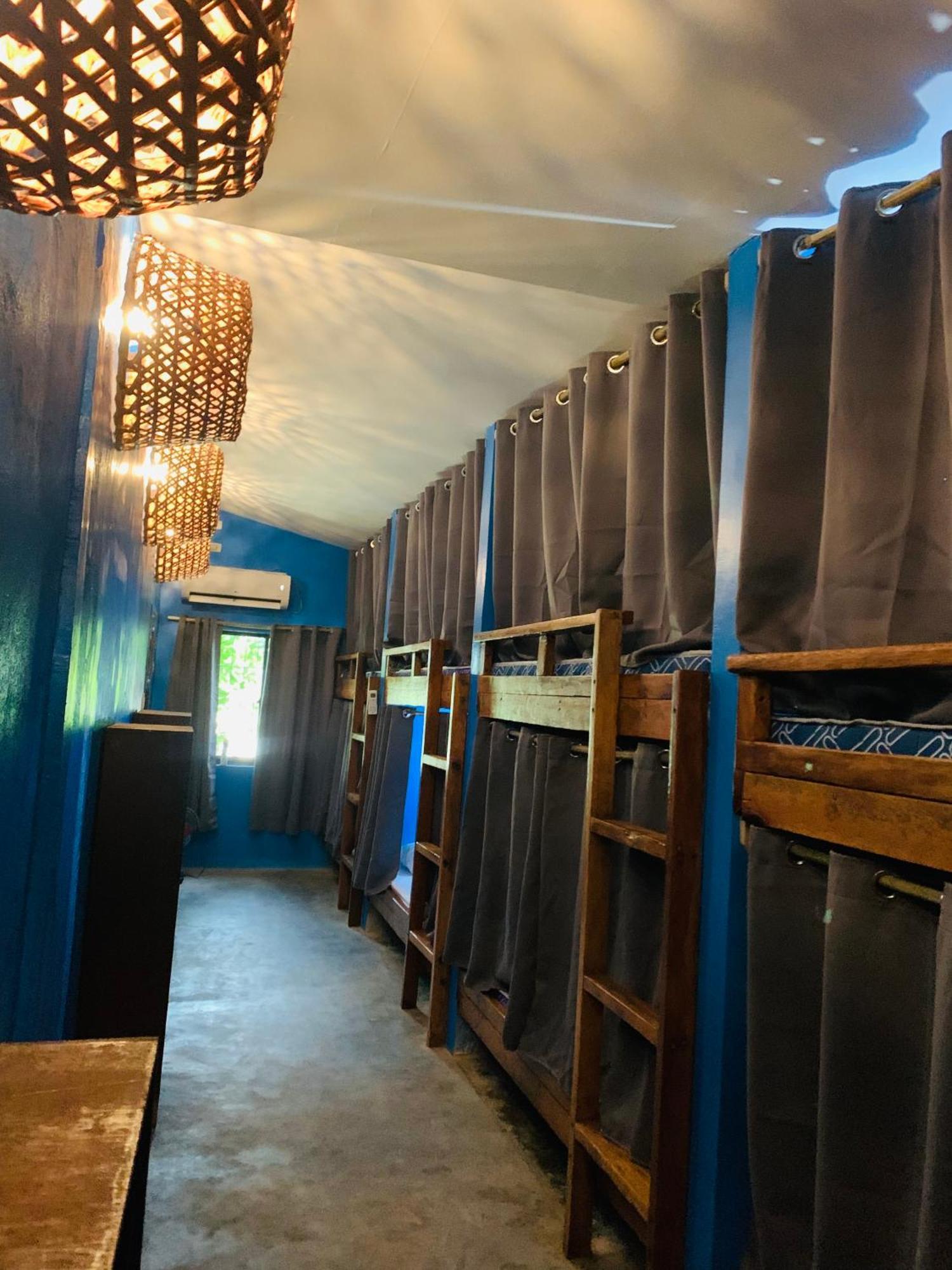 Jaydy Hostel General Luna  Bagian luar foto